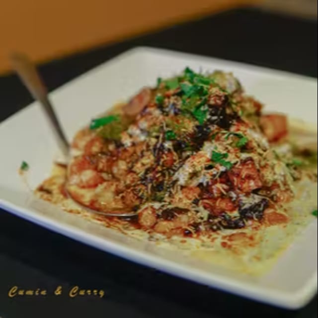 Samosa Chaat.